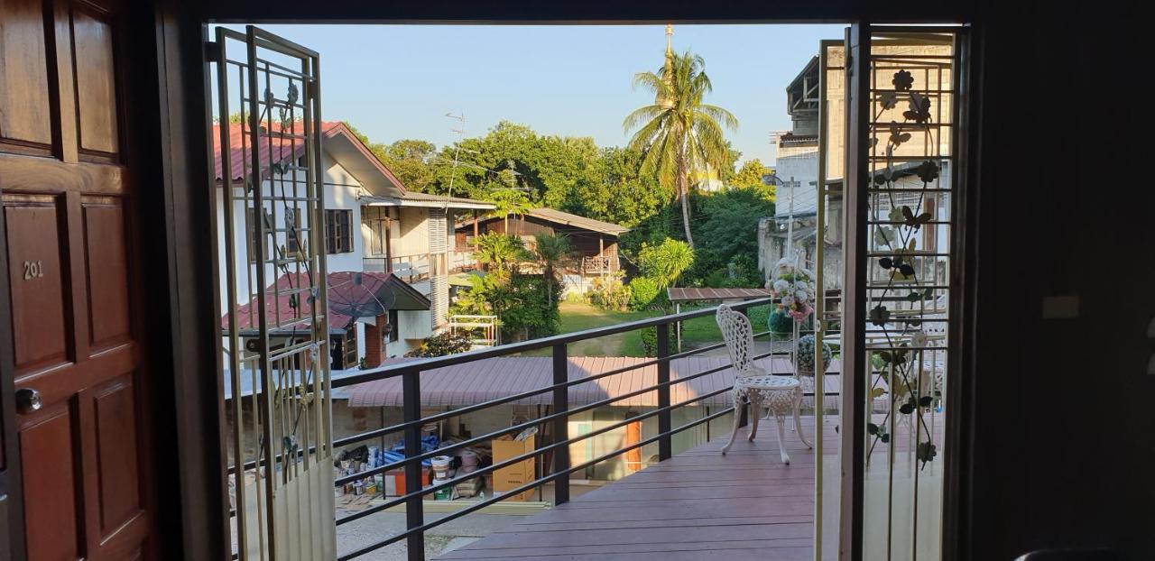 Little Guest House Hotel Chiang Mai Buitenkant foto