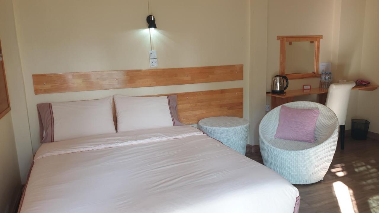 Little Guest House Hotel Chiang Mai Buitenkant foto
